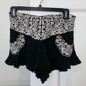 Angel Biba LF Floral Flowy Shorts